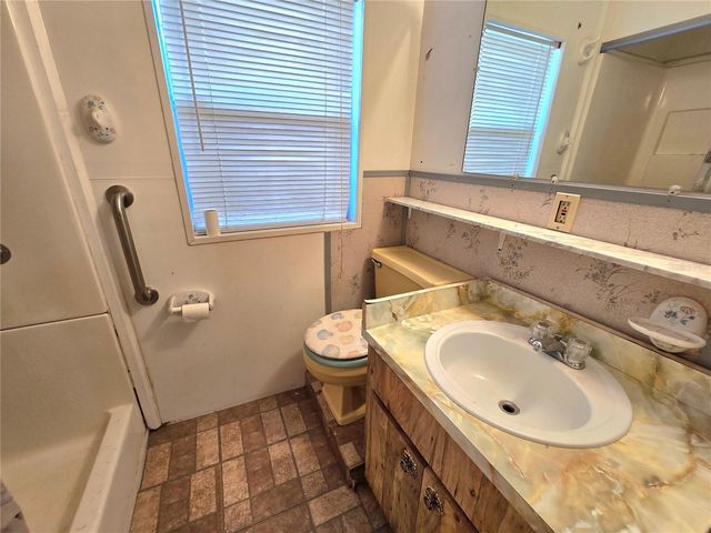 30 S EDGEMON AVENUE, Winter Springs, FL 32708