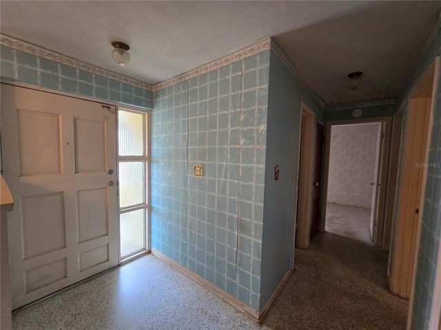 30 S EDGEMON AVENUE, Winter Springs, FL 32708