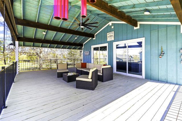 129 Second Avenue, Onalaska, TX 77360