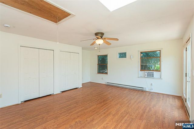 33 Butler Street, Clifton, NJ 07011