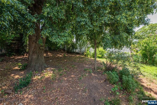33 Butler Street, Clifton, NJ 07011