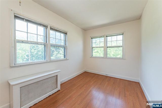 33 Butler Street, Clifton, NJ 07011
