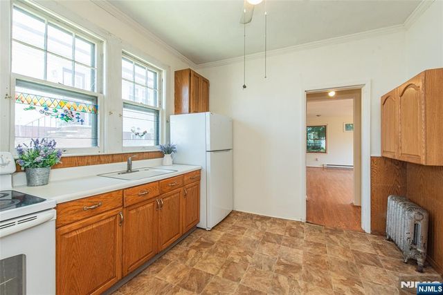 33 Butler Street, Clifton, NJ 07011