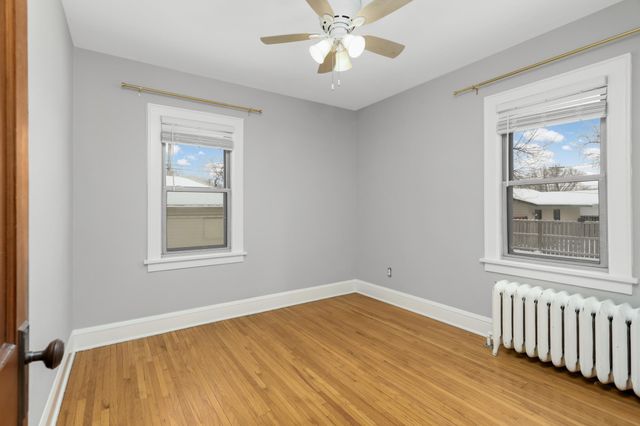 4025 42nd Avenue S, Minneapolis, MN 55406