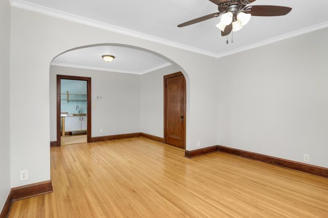 4025 42nd Avenue S, Minneapolis, MN 55406