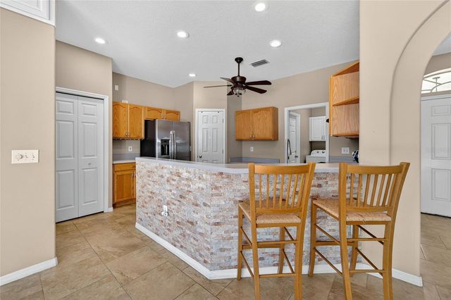 1615 ORACLE DRIVE, Ruskin, FL 33573