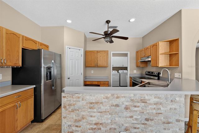 1615 ORACLE DRIVE, Ruskin, FL 33573