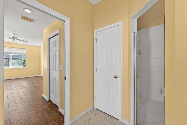 1615 ORACLE DRIVE, Ruskin, FL 33573