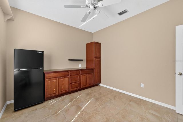 1615 ORACLE DRIVE, Ruskin, FL 33573