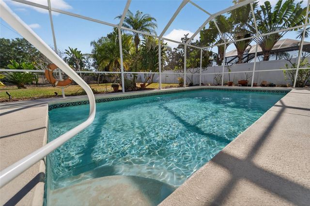 1615 ORACLE DRIVE, Ruskin, FL 33573