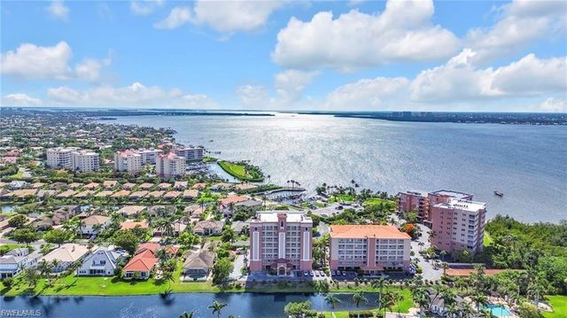 14819 Laguna DR 403, Fort Myers, FL 33908
