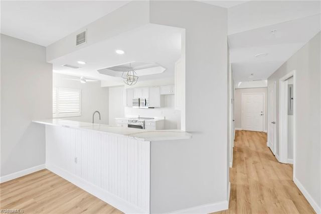 14819 Laguna DR 403, Fort Myers, FL 33908