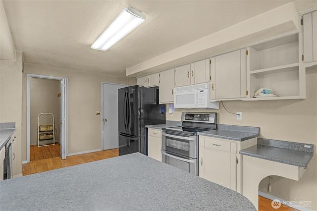 6010 86th Street NE, Marysville, WA 98270