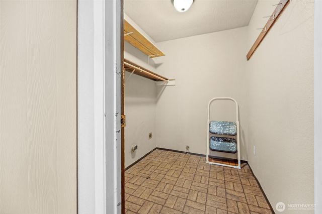 6010 86th Street NE, Marysville, WA 98270