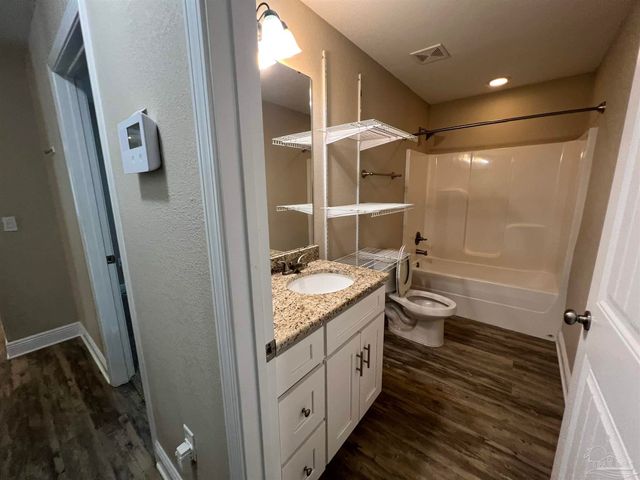 364 Evening Falls Dr, Pensacola, FL 32534