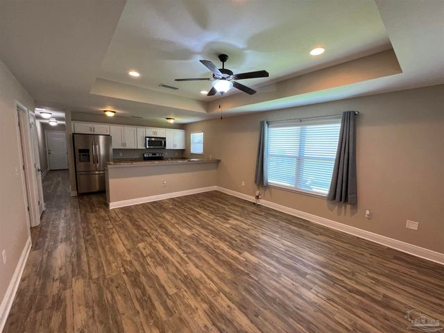 364 Evening Falls Dr, Pensacola, FL 32534