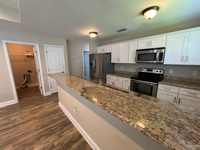 364 Evening Falls Dr, Pensacola, FL 32534