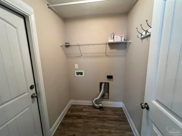364 Evening Falls Dr, Pensacola, FL 32534