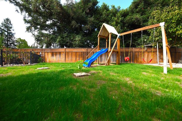 8244 Crestshire Cir, Orangevale, CA 95662