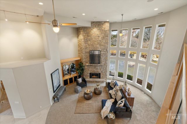 1400 N Razza Way, Eagle, ID 83616