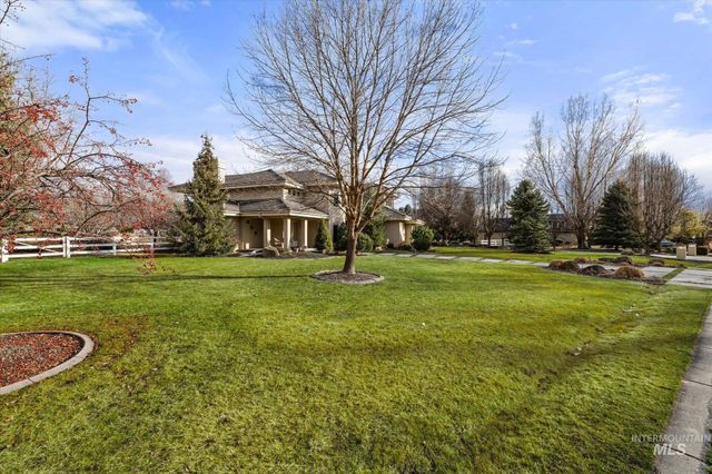 1400 N Razza Way, Eagle, ID 83616