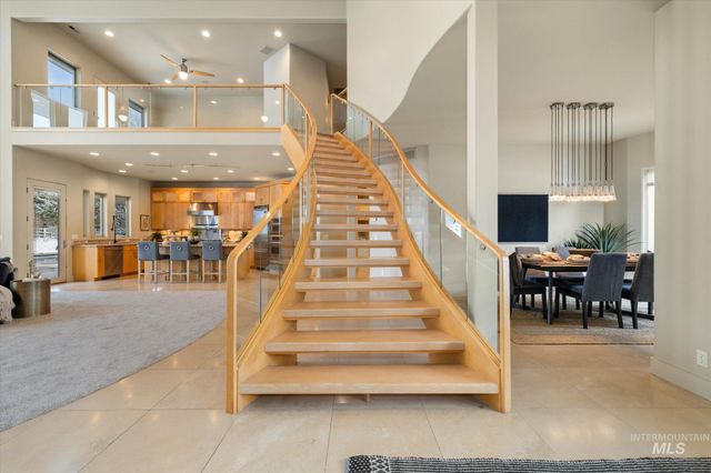 1400 N Razza Way, Eagle, ID 83616