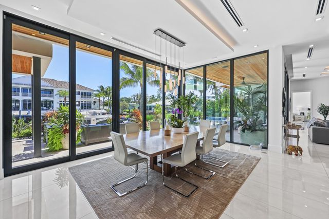 2863 NE 27th Street, Fort Lauderdale, FL 33306