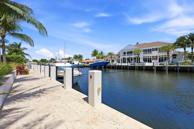 2863 NE 27th Street, Fort Lauderdale, FL 33306