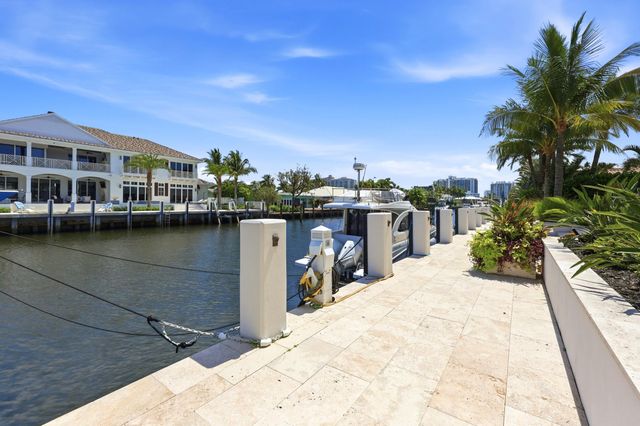 2863 NE 27th Street, Fort Lauderdale, FL 33306