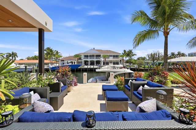 2863 NE 27th Street, Fort Lauderdale, FL 33306