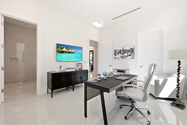 2863 NE 27th Street, Fort Lauderdale, FL 33306