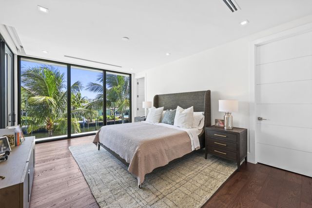 2863 NE 27th Street, Fort Lauderdale, FL 33306