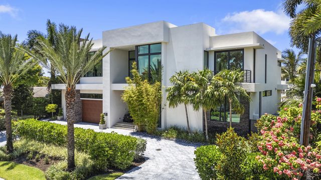 2863 NE 27th Street, Fort Lauderdale, FL 33306