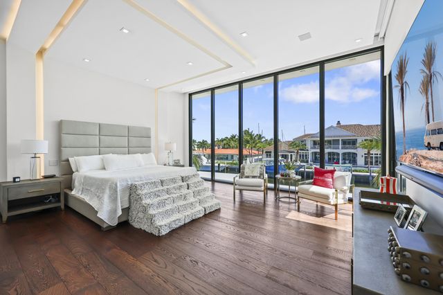 2863 NE 27th Street, Fort Lauderdale, FL 33306