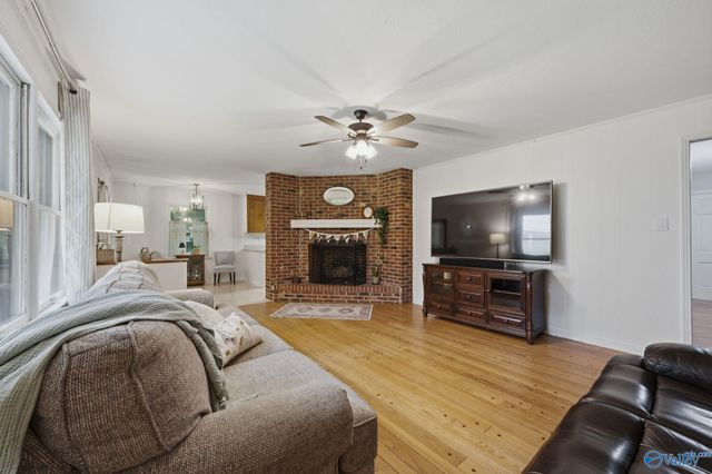 107 Brookwood Drive, Athens, AL 35613