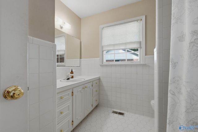 107 Brookwood Drive, Athens, AL 35613