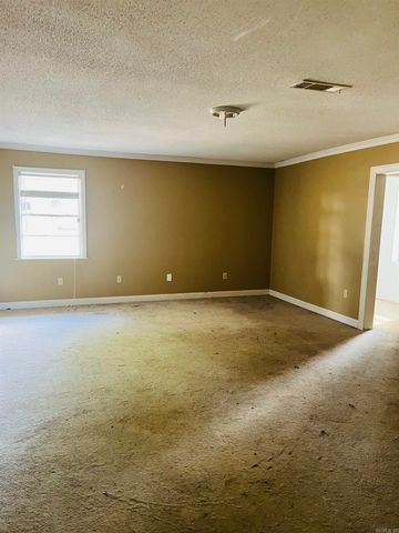 467 S Edwards Street, Monticello, AR 71655