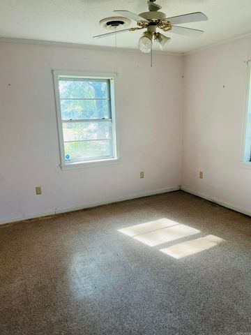 467 S Edwards Street, Monticello, AR 71655