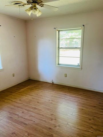 467 S Edwards Street, Monticello, AR 71655