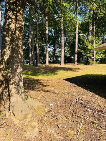 467 S Edwards Street, Monticello, AR 71655