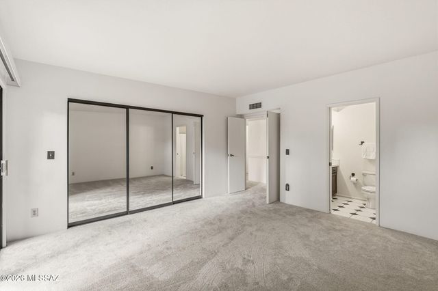 3000 E Thornhall Terrace, Tucson, AZ 85716