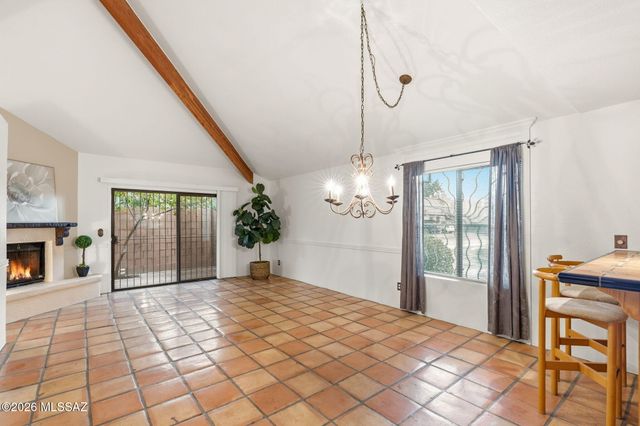 3000 E Thornhall Terrace, Tucson, AZ 85716