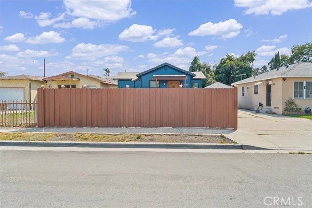 4026 Josephine, Lynwood, CA 90262