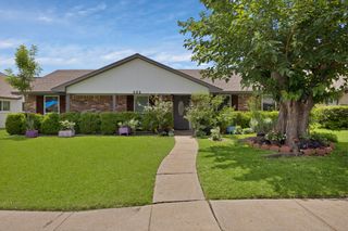 522 Caravaca Drive, Garland, TX 75043