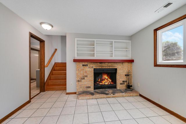 7892 83rd Court N, Brooklyn Park, MN 55445