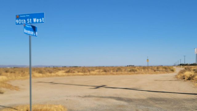 Ave B6 & 85th St W, Lancaster, CA 93536