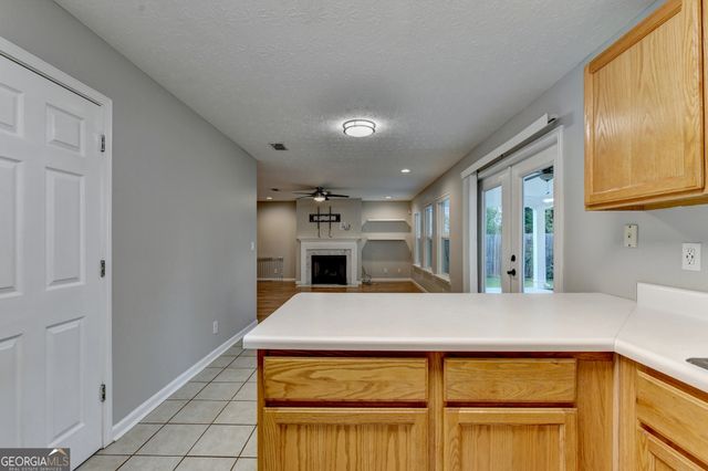577 Ives Circle NW, Lilburn, GA 30047
