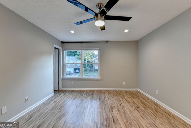 577 Ives Circle NW, Lilburn, GA 30047