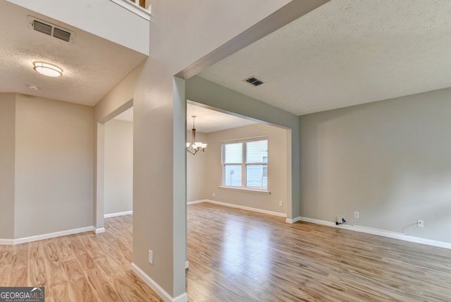 577 Ives Circle NW, Lilburn, GA 30047