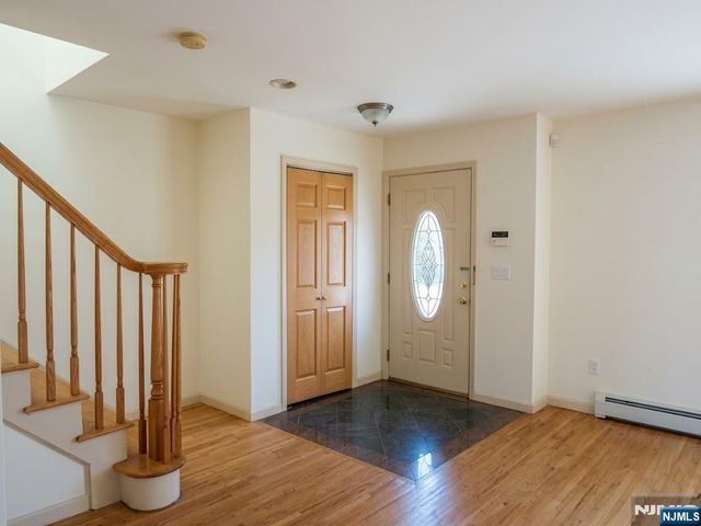 55 Columbus A, Tenafly, NJ 07067